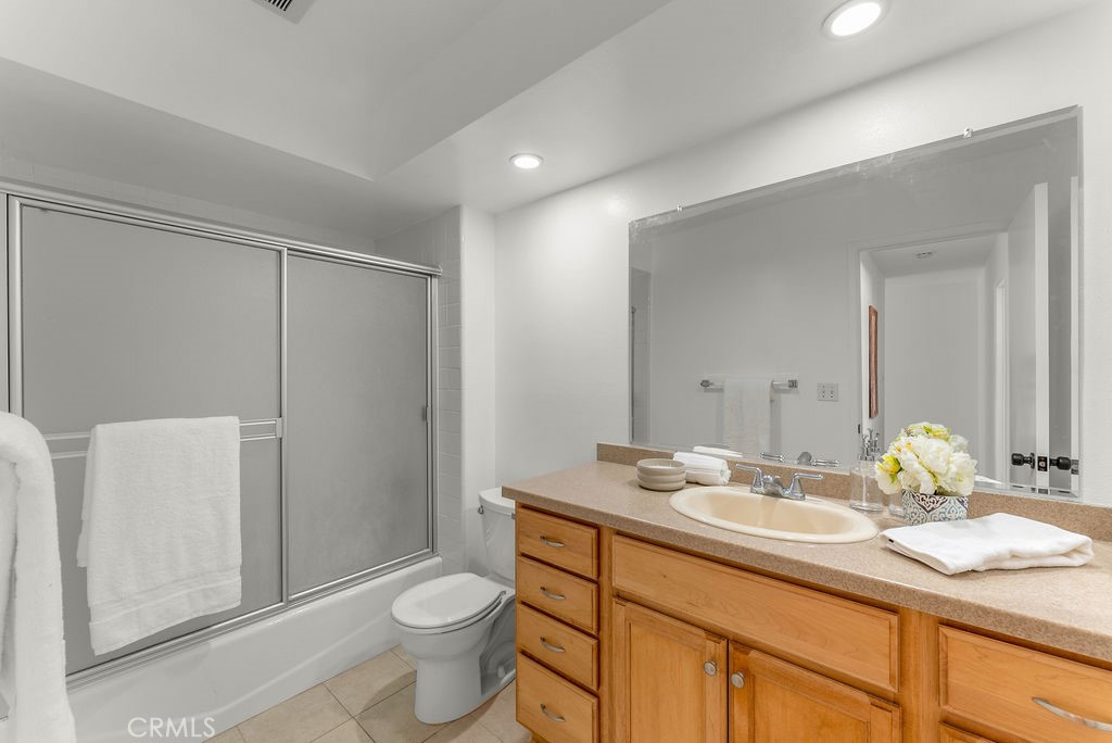 27926 Ridgebluff Court