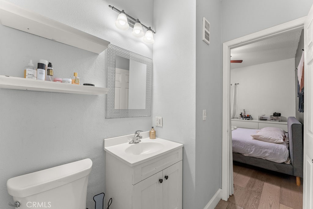 1145 Roswell Avenue 8A