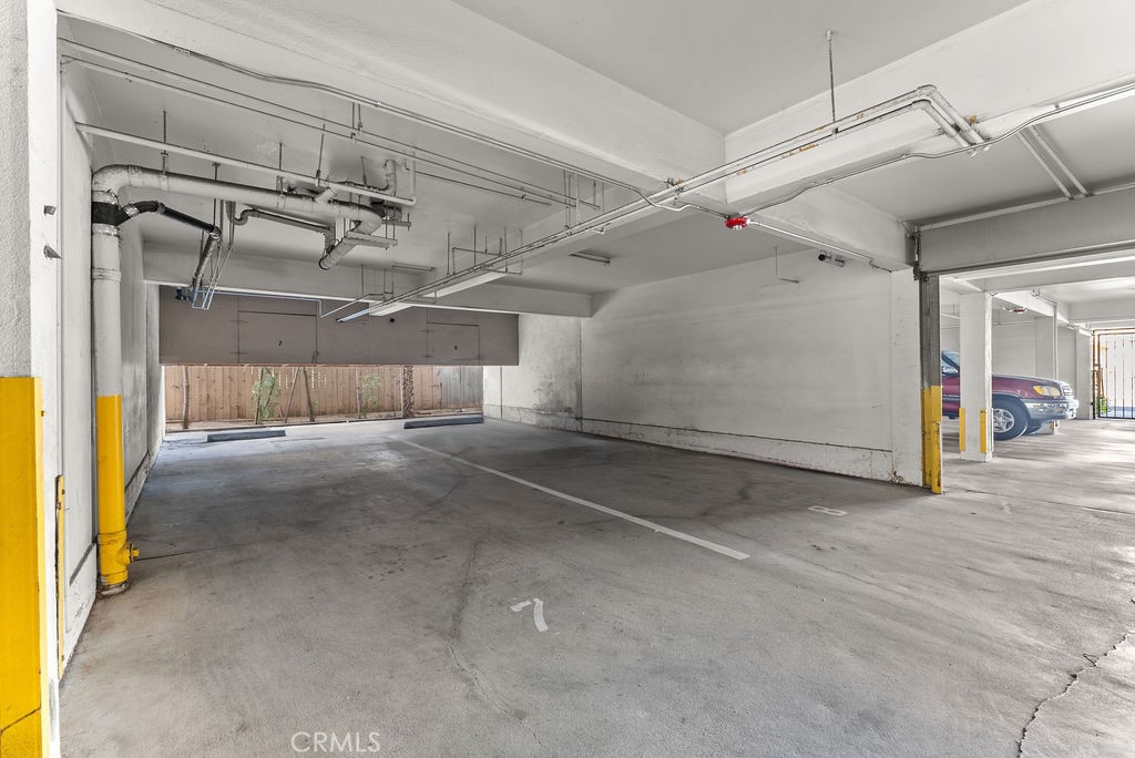 1145 Roswell Avenue 8A