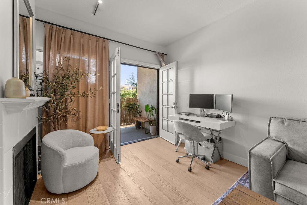 1145 Roswell Avenue 8A