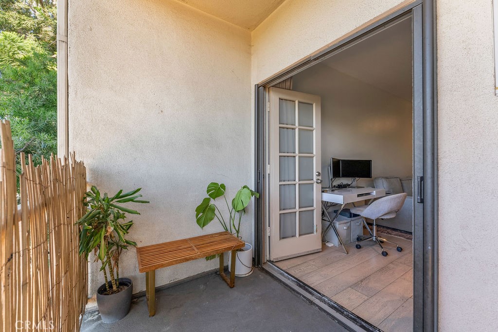 1145 Roswell Avenue 8A