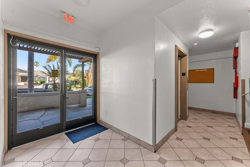 1145 Roswell Avenue 8A