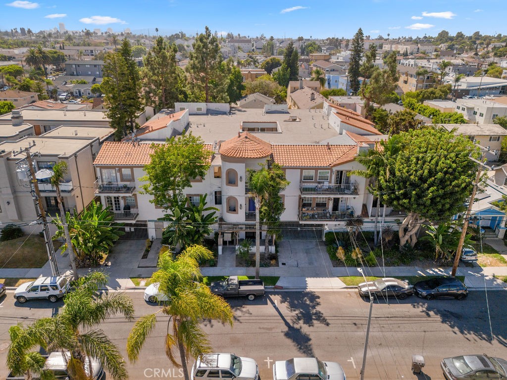 1145 Roswell Avenue 8A