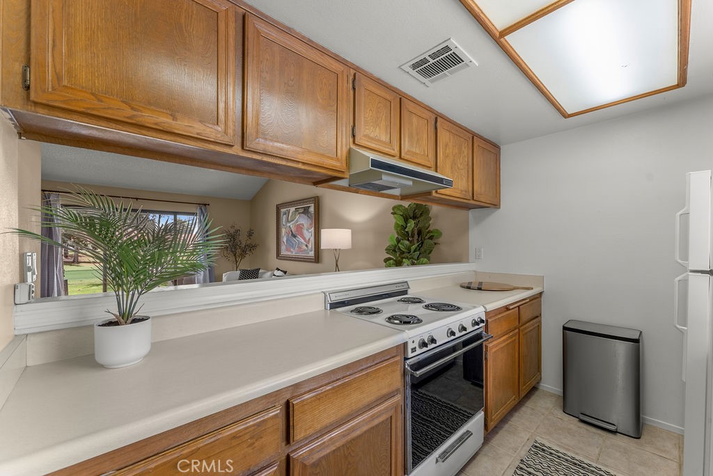 41806 Jupiter Hills Court