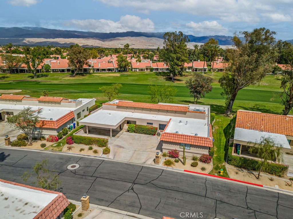 41806 Jupiter Hills Court