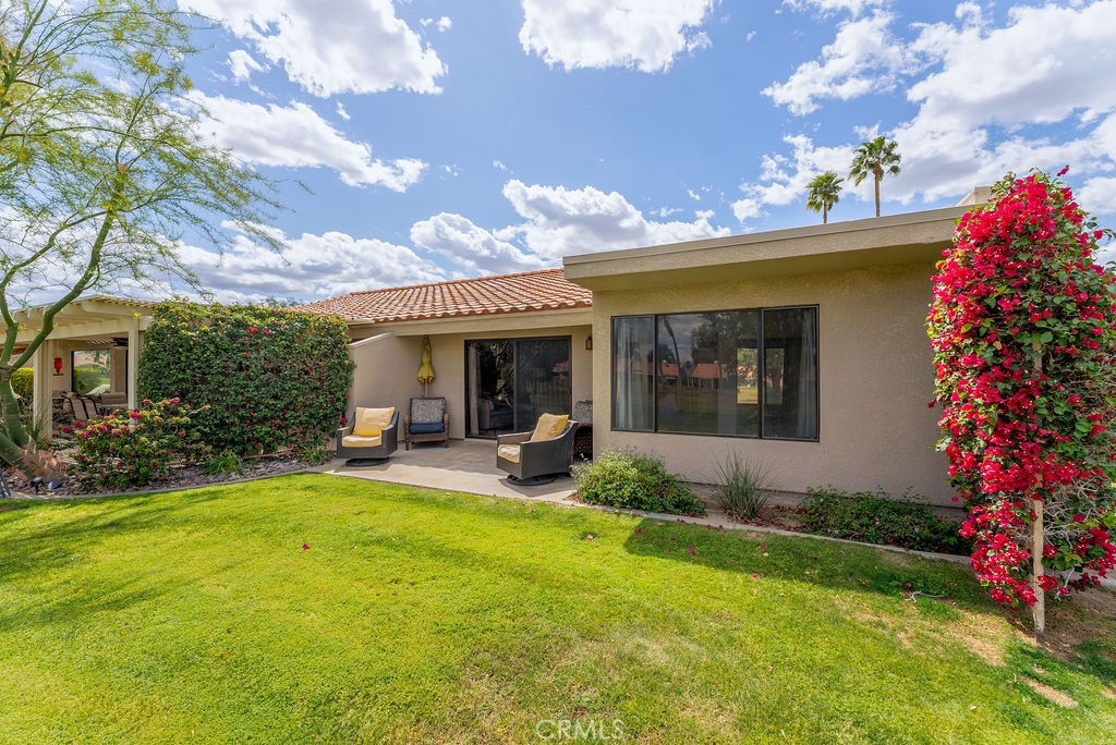 41806 Jupiter Hills Court