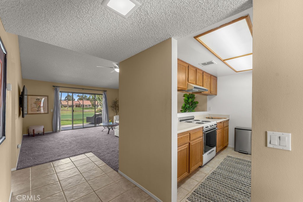 41806 Jupiter Hills Court