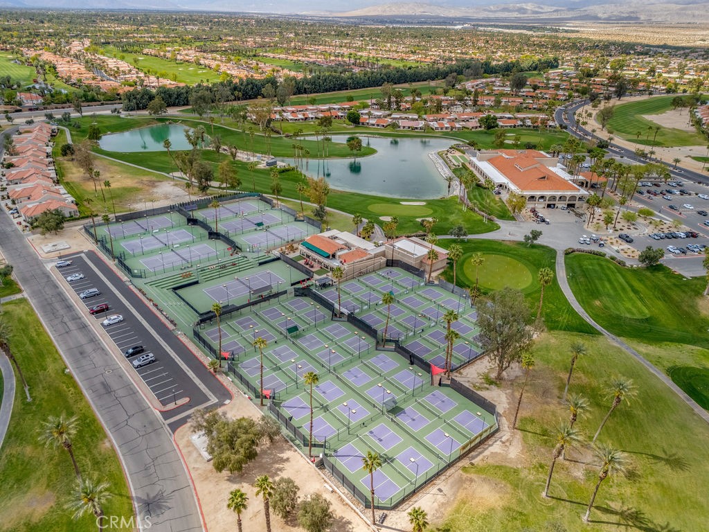 41806 Jupiter Hills Court