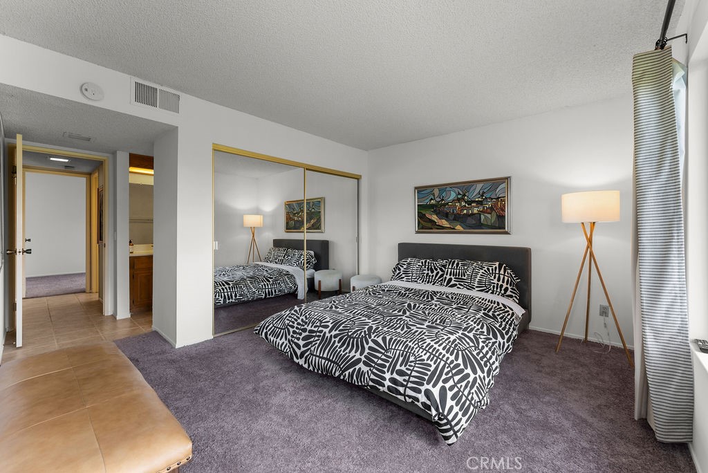 41806 Jupiter Hills Court