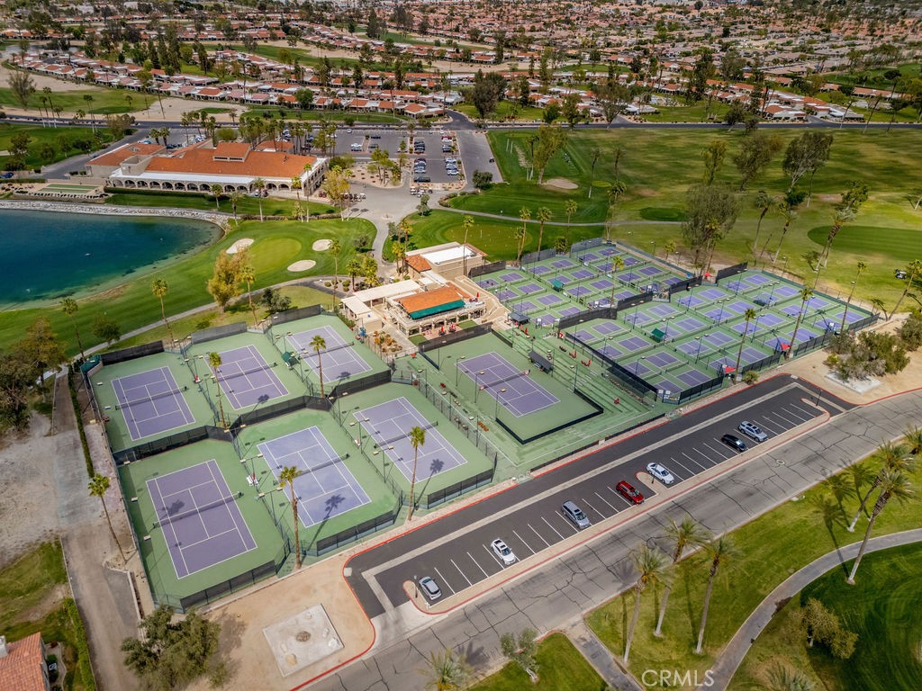 41806 Jupiter Hills Court