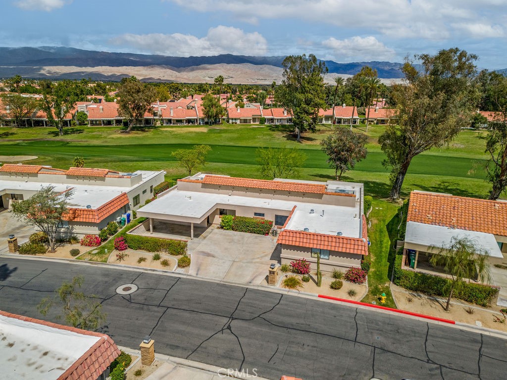 41806 Jupiter Hills Court