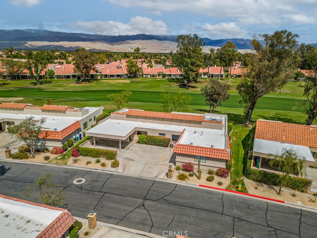 41806 Jupiter Hills Court