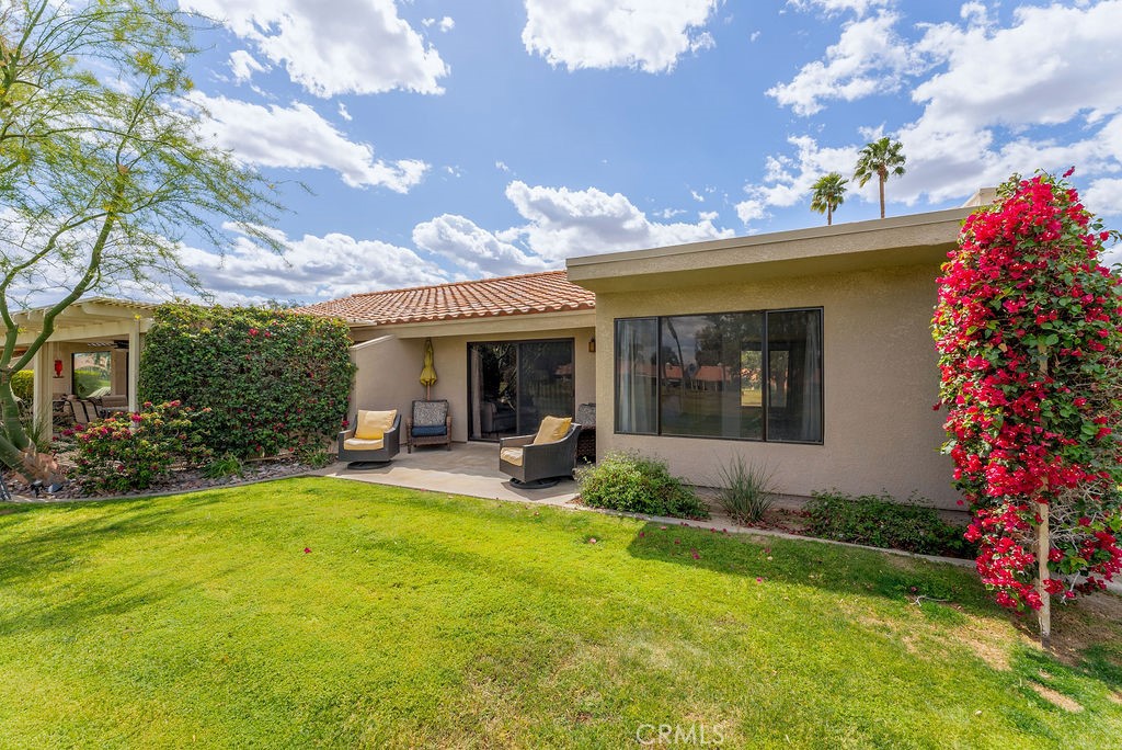 41806 Jupiter Hills Court