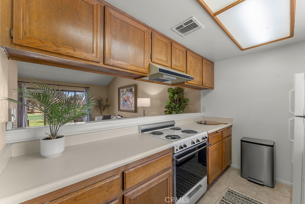 41806 Jupiter Hills Court