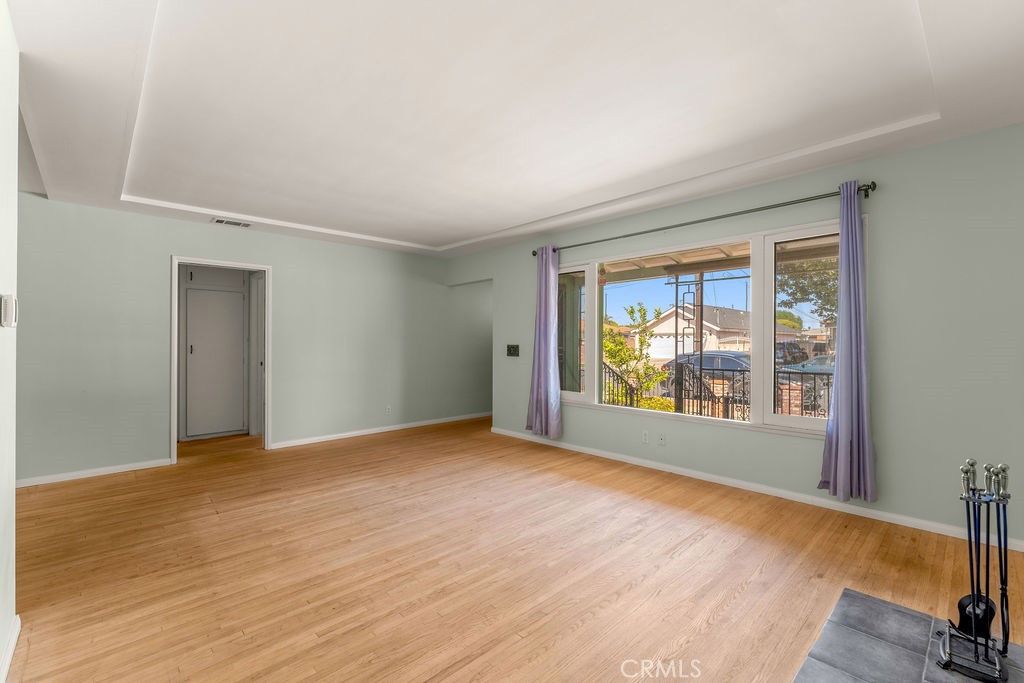 1611 Bay View Avenue