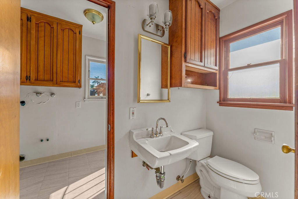 1611 Bay View Avenue