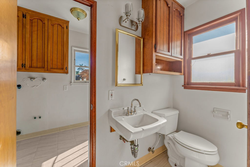 1611 Bay View Avenue