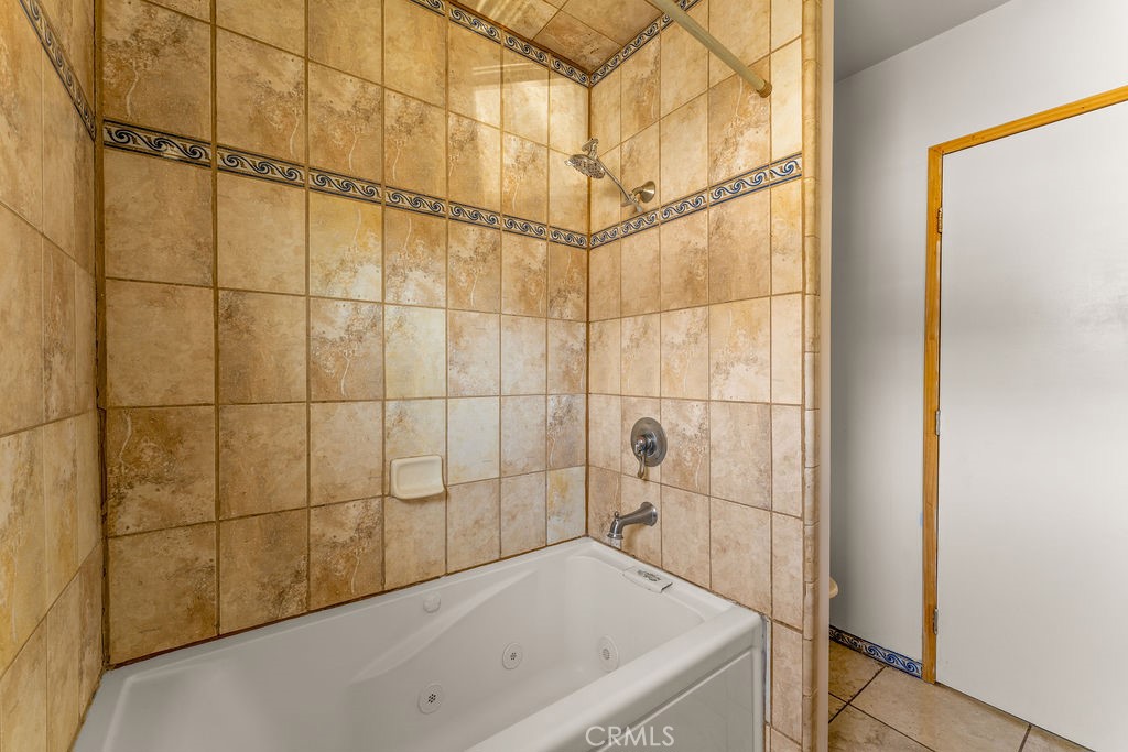 1611 Bay View Avenue