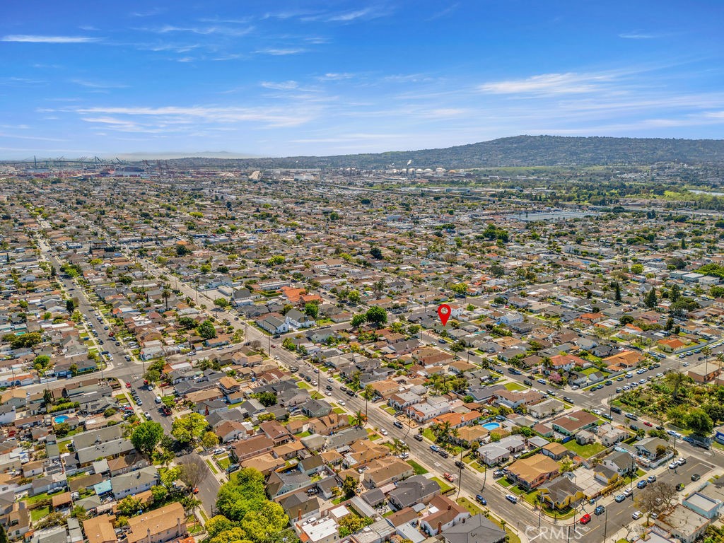 1611 Bay View Avenue