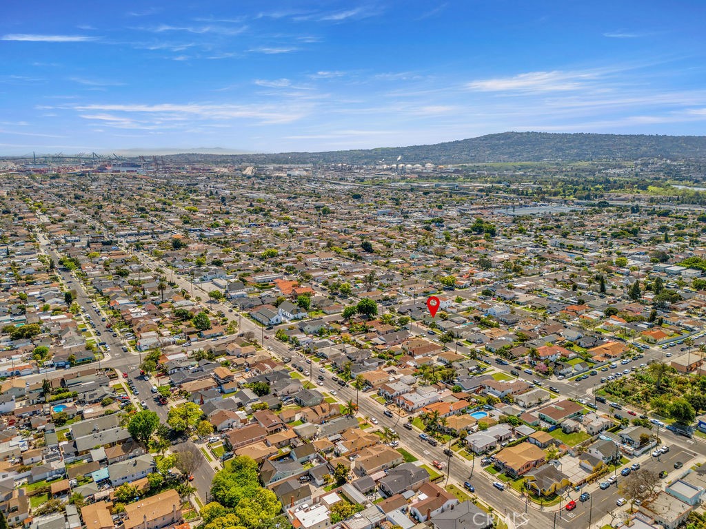 1611 Bay View Avenue