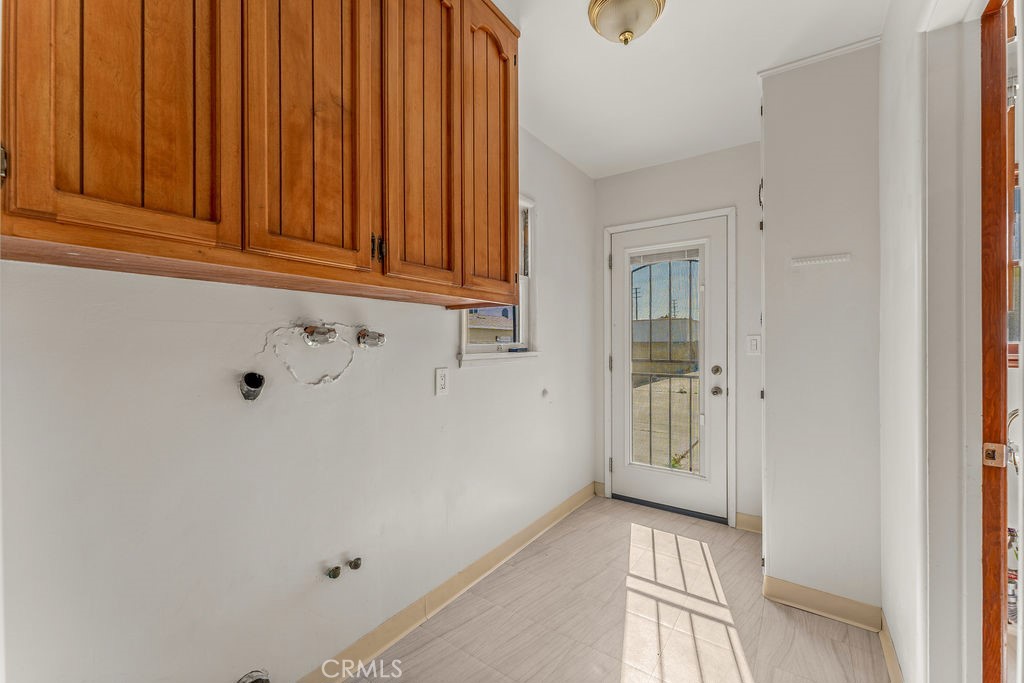 1611 Bay View Avenue