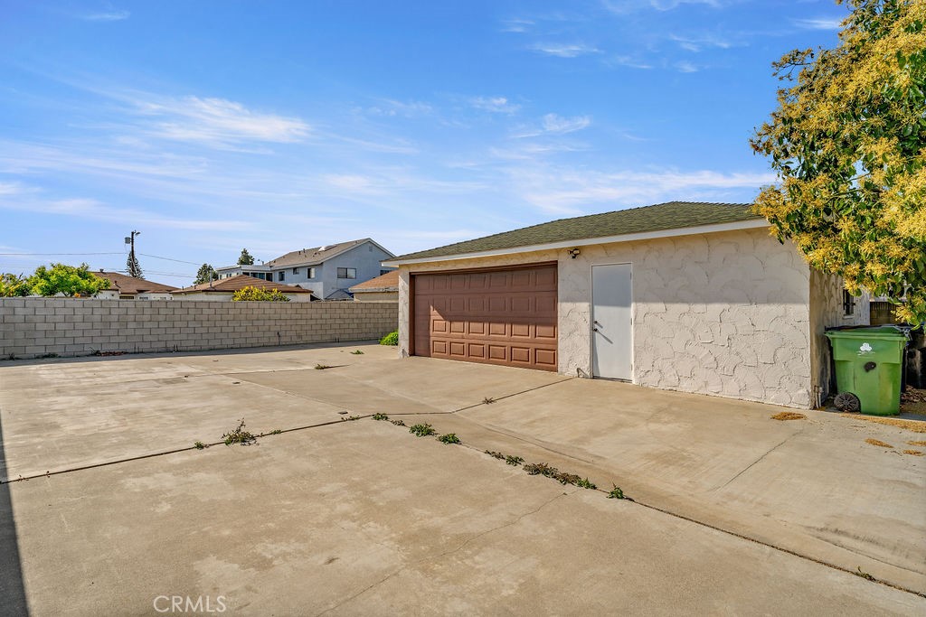 1611 Bay View Avenue