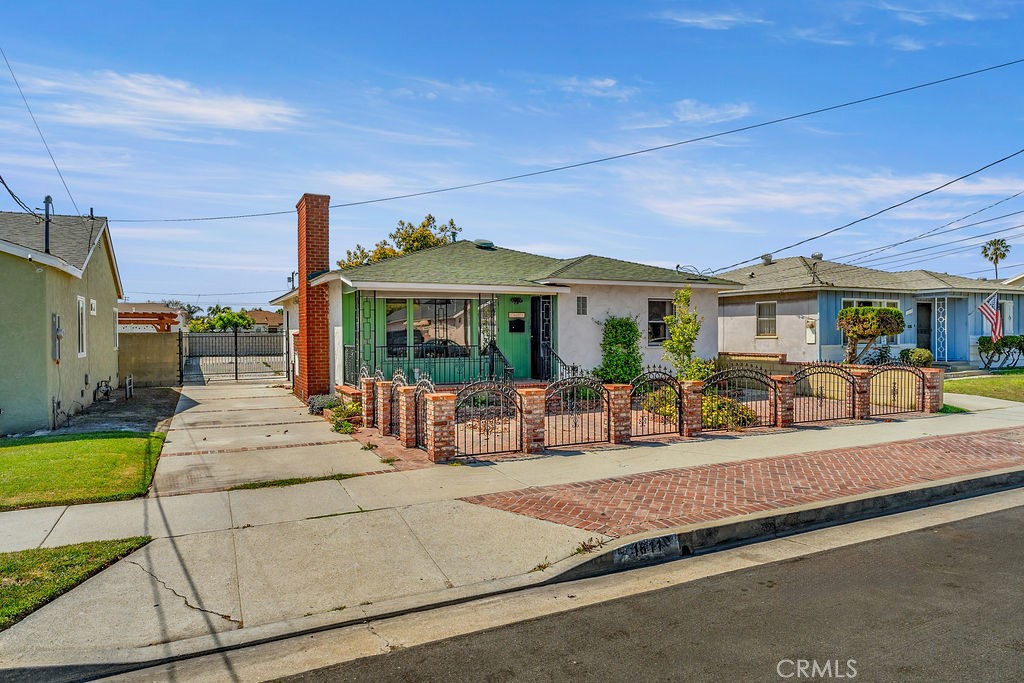 1611 Bay View Avenue