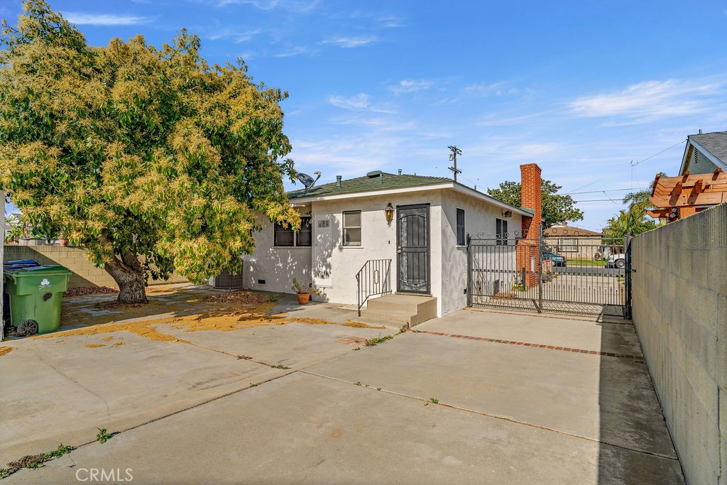 1611 Bay View Avenue