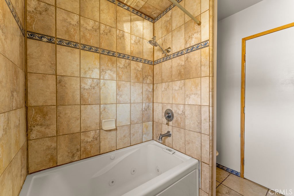 1611 Bay View Avenue