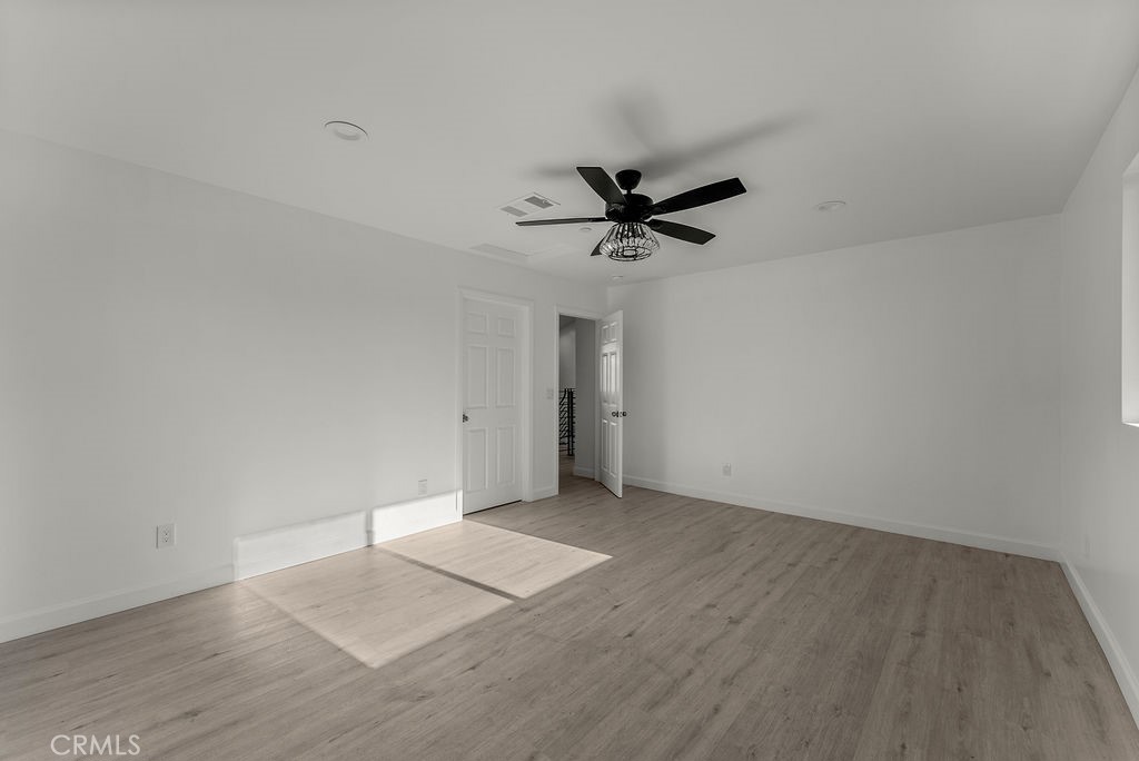 3709 Greenfield Avenue