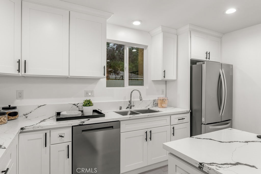 3709 Greenfield Avenue