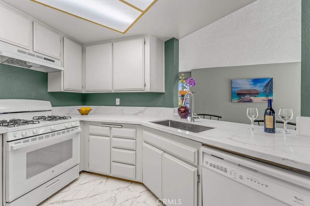 628 Daisy Avenue 420