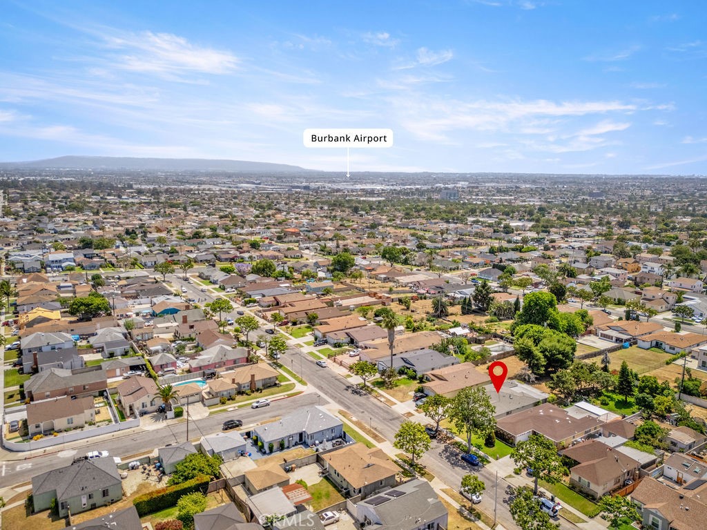 10527 S Wilton Place