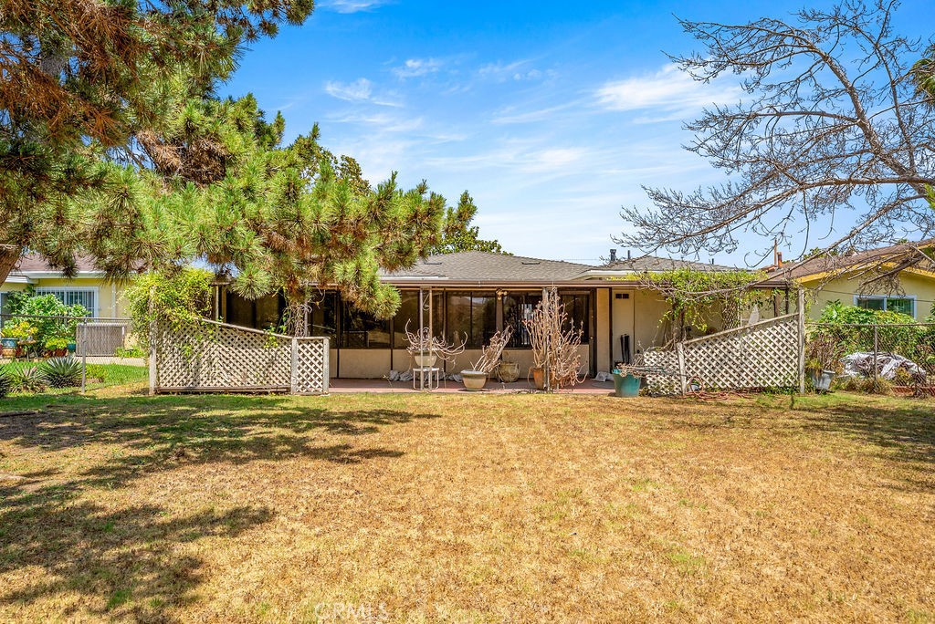 10527 S Wilton Place