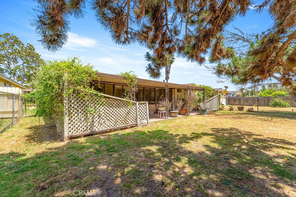 10527 S Wilton Place