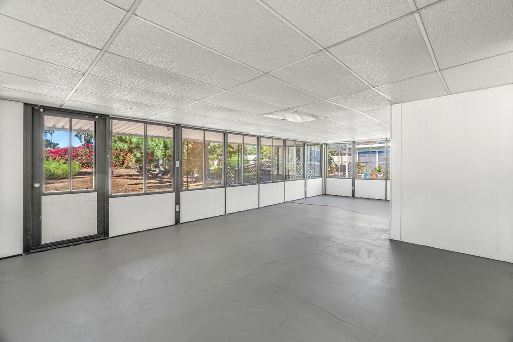 10527 S Wilton Place