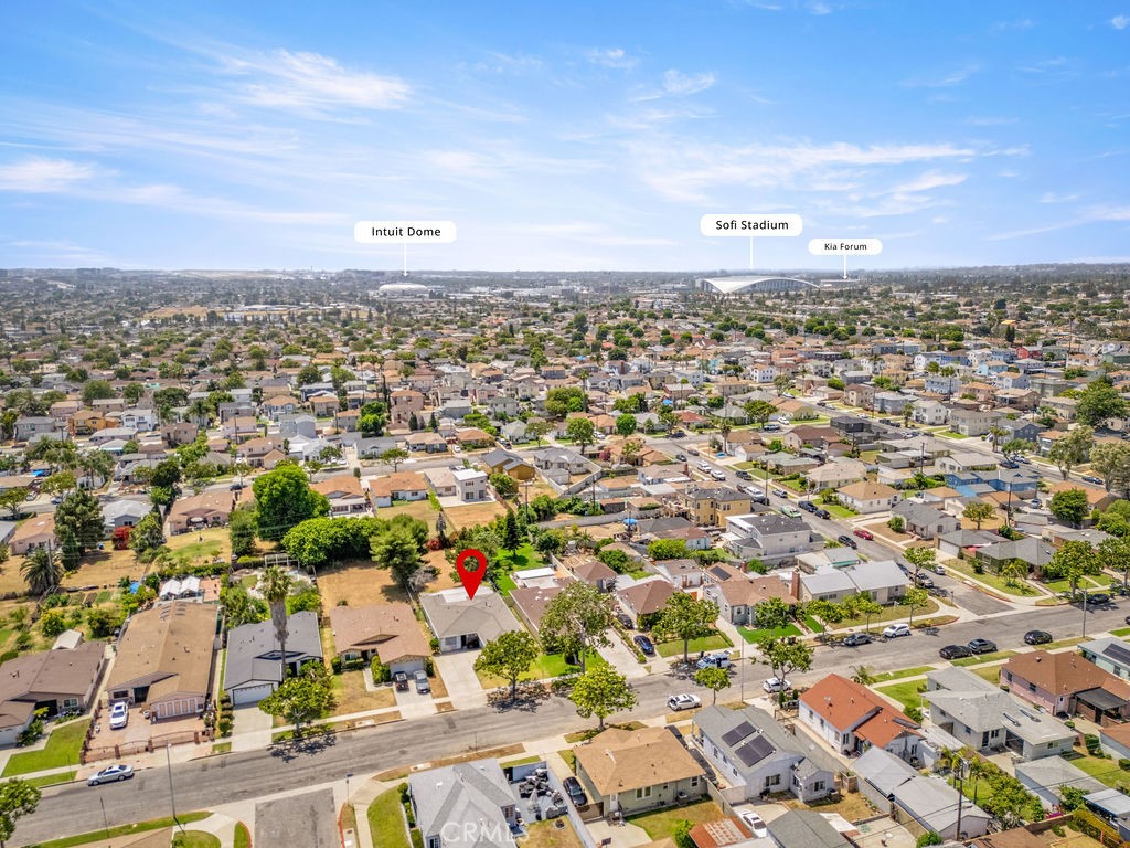 10527 S Wilton Place