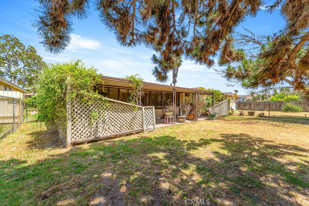 10527 S Wilton Place