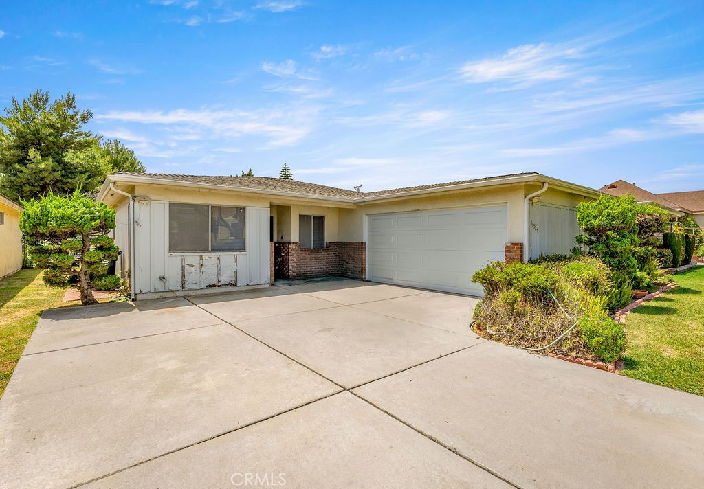 10527 S Wilton Place