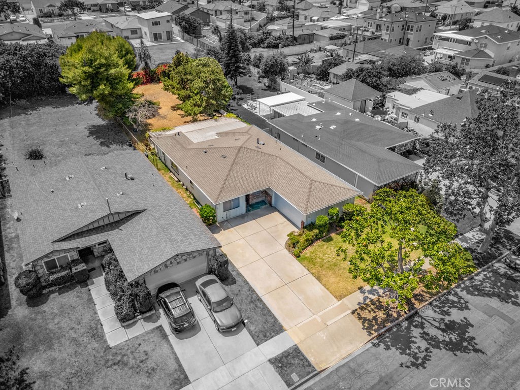 10527 S Wilton Place