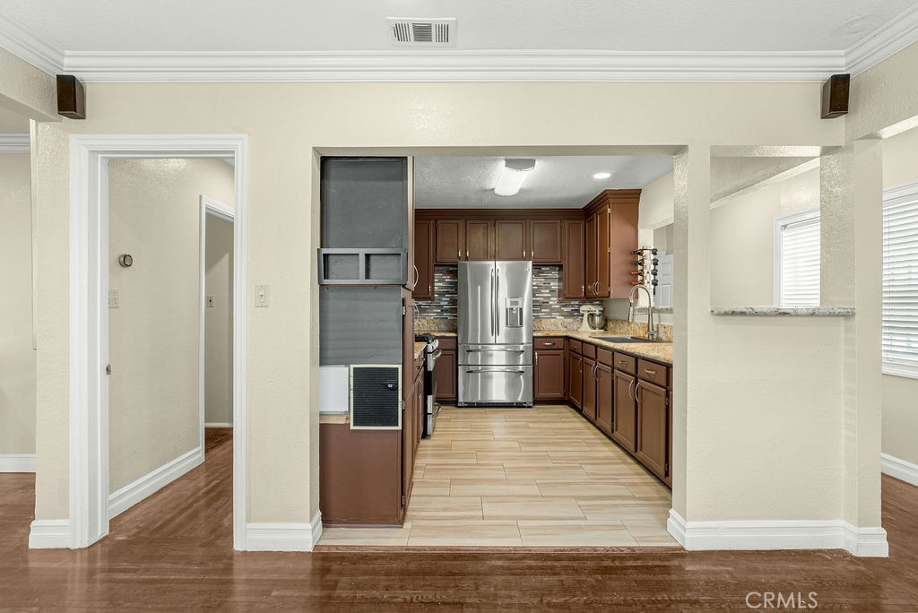 1933 W 147th Street