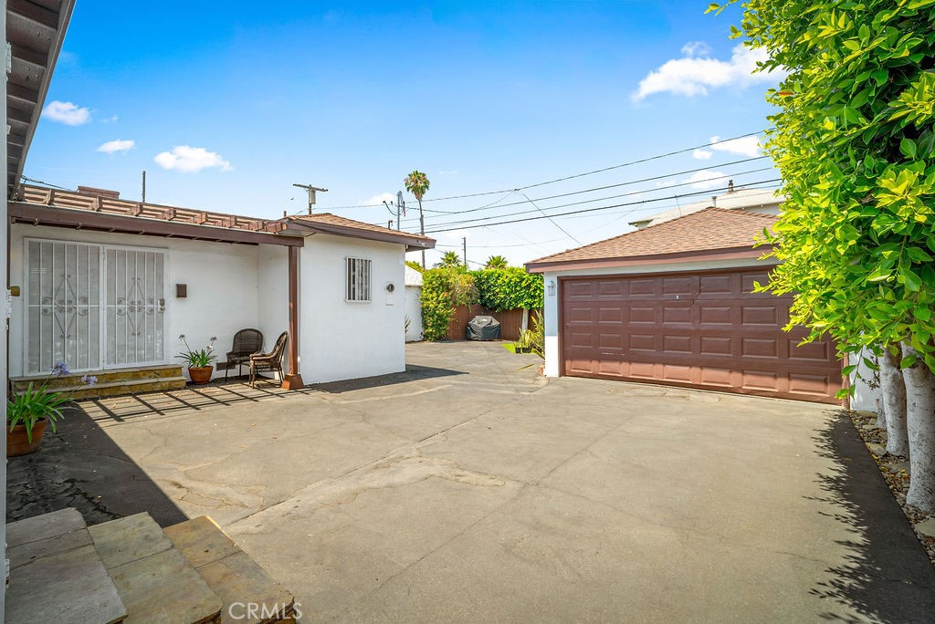 1933 W 147th Street