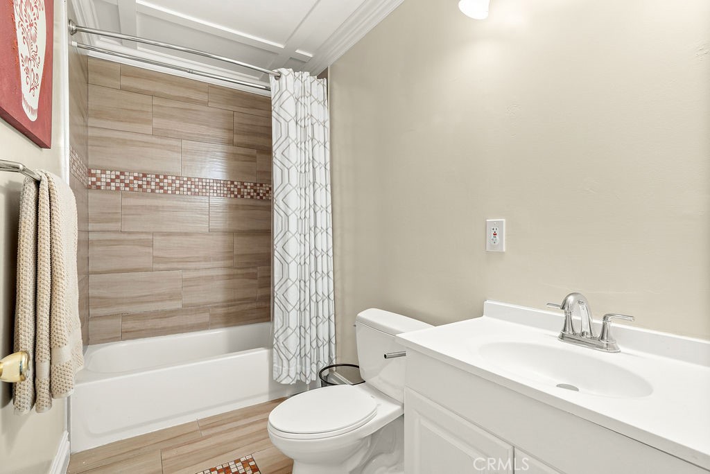 1933 W 147th Street