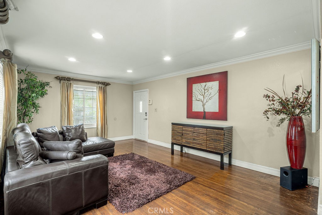 1933 W 147th Street