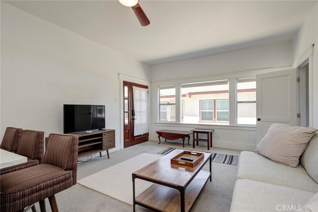 571 W 17th Street