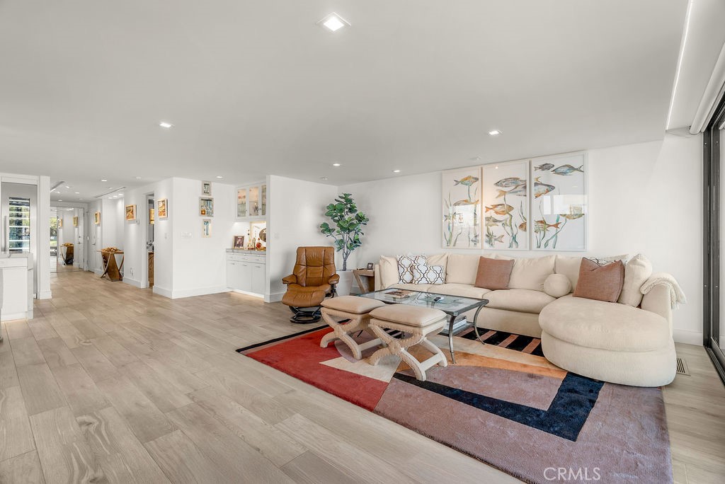 601 Lido Park Drive 1D