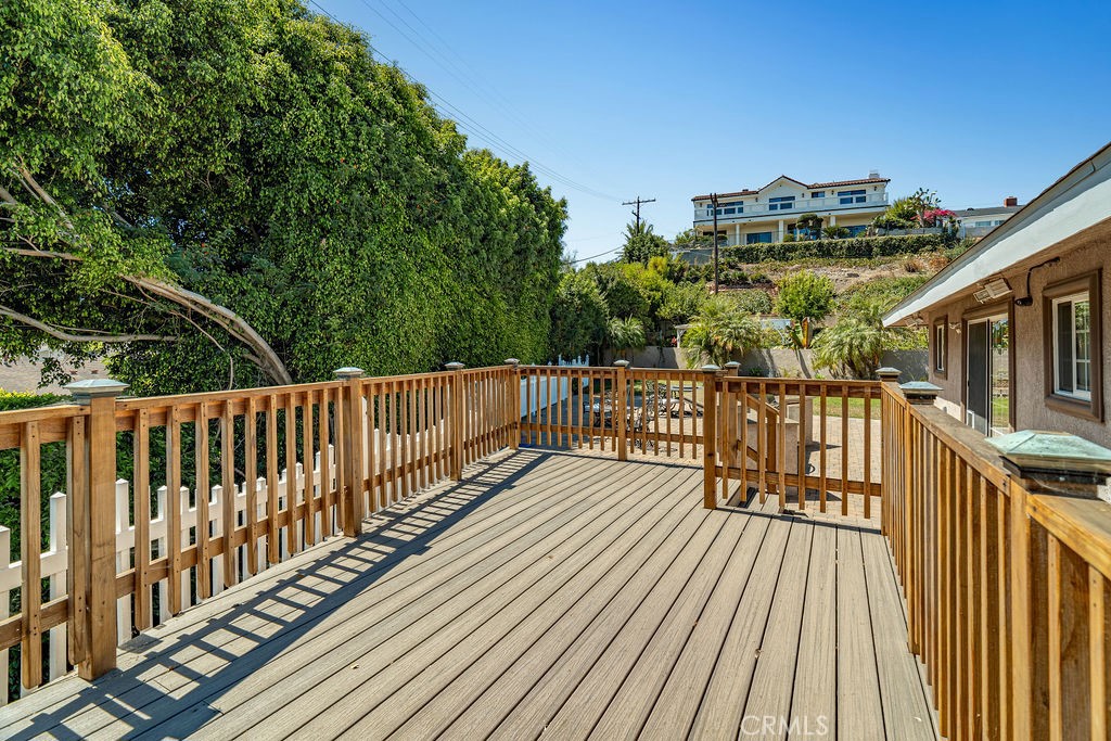 131 S Ellery Drive