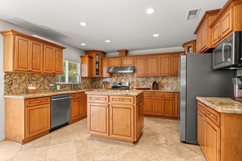 131 S Ellery Drive