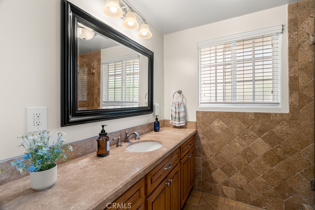 131 S Ellery Drive