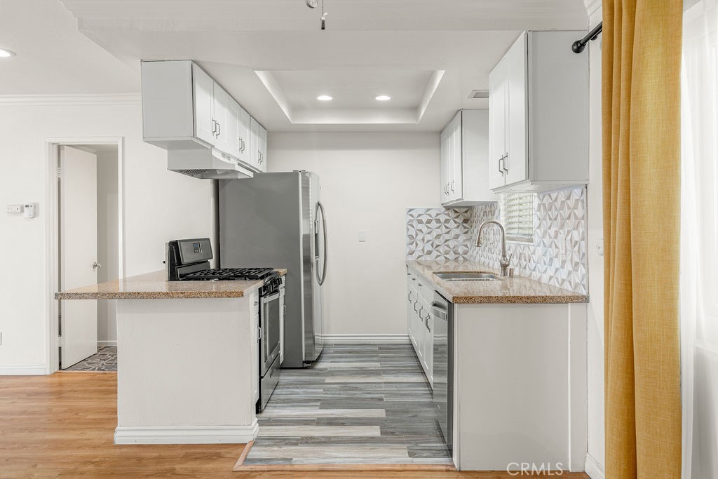 15205 S Budlong Avenue 7